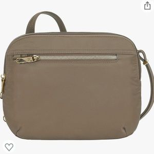NWT Travelon Anti-Theft Crossvody Bag